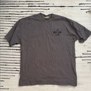 JT New York Graphic T-Shirt - Gray